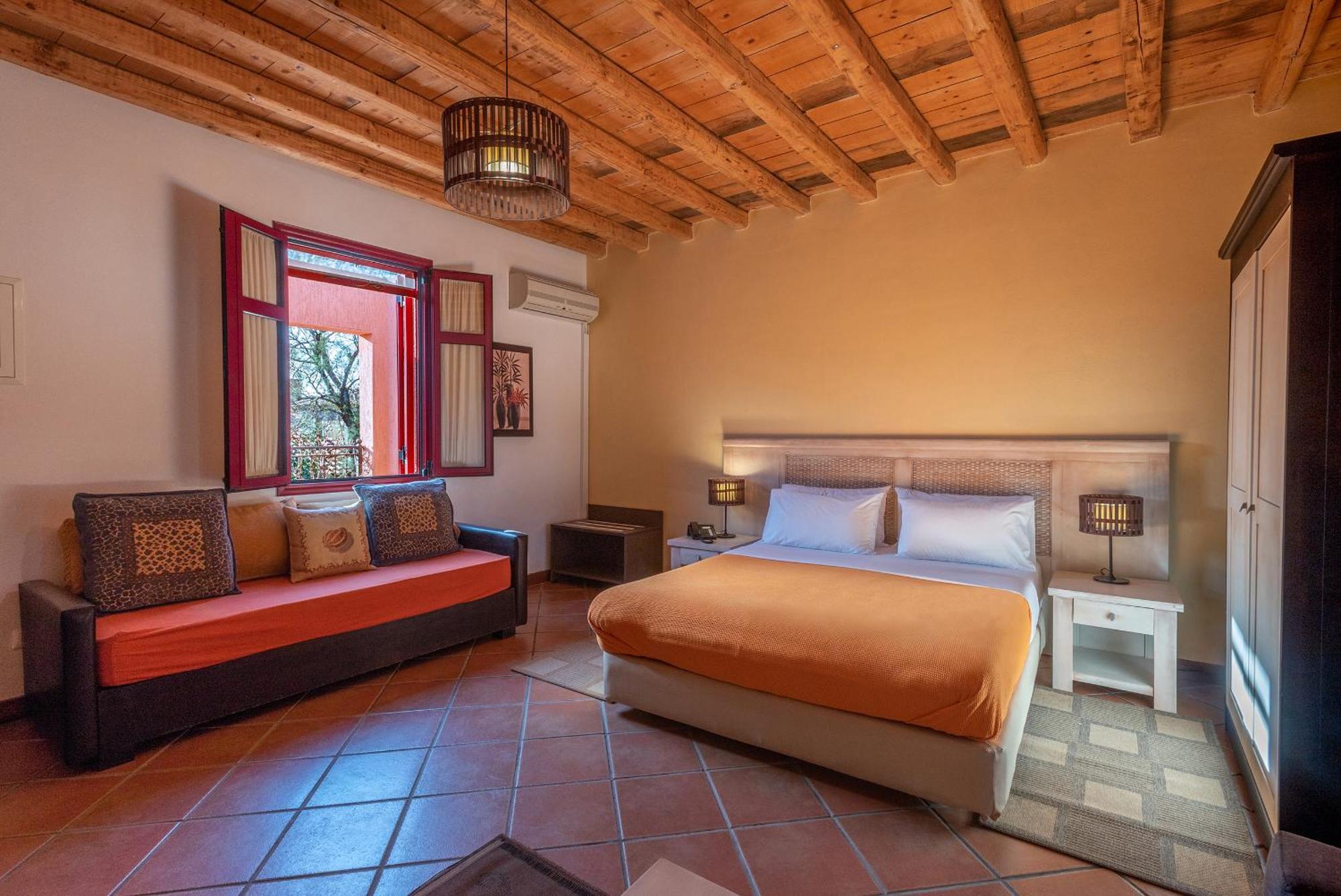 The Residences 4* Város
