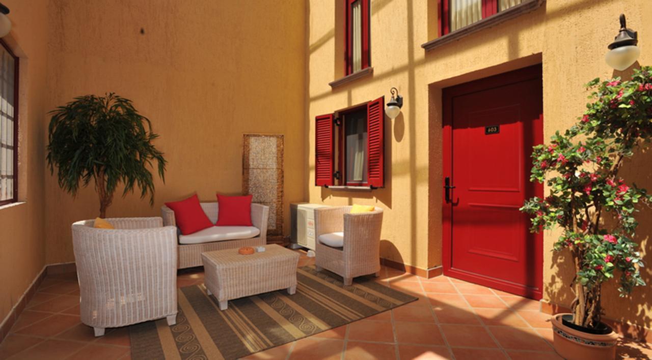 The Residences Hotel Város